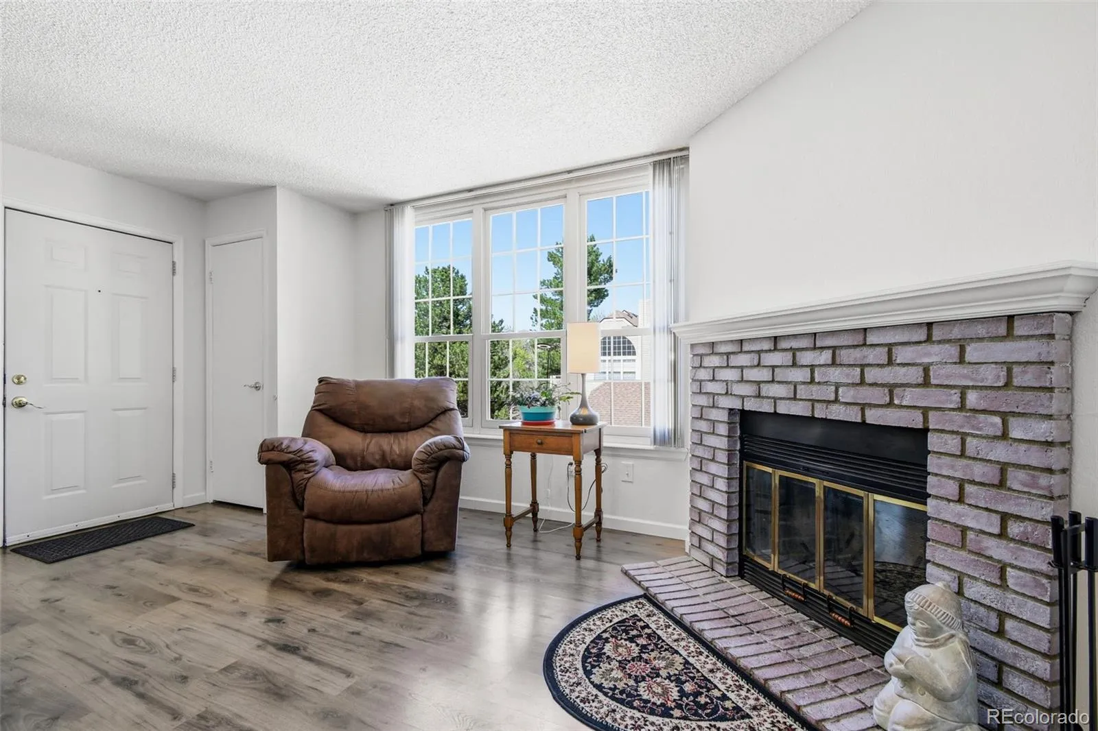 965 S Miller Street #201 Lakewood CO 80226 MLS #REC7813885 04302026200052 1600 9