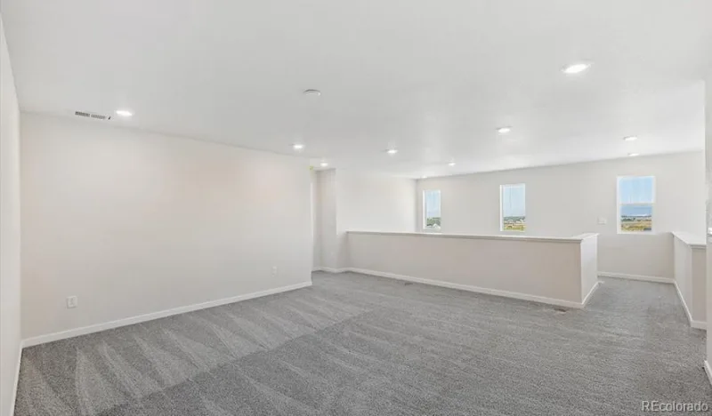 2123 S Irvington Street Aurora CO 80018 | MLS #REC7816362 08252026174547 800 11