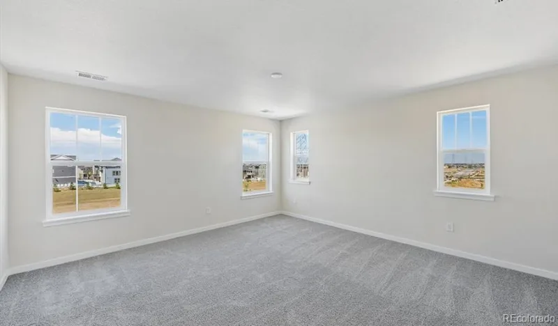 2123 S Irvington Street Aurora CO 80018 | MLS #REC7816362 08252026174547 800 13