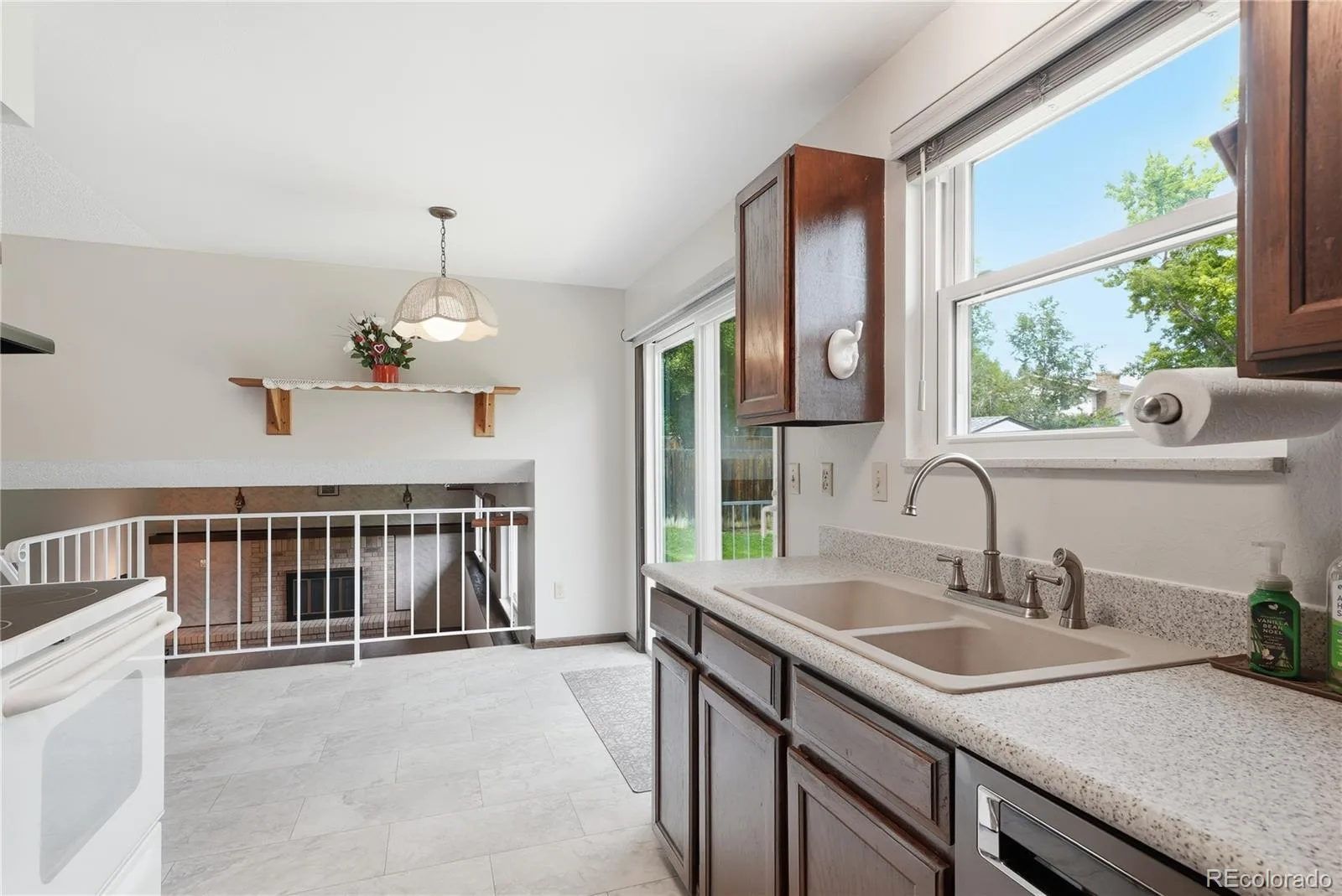 8240 Garland Drive Arvada CO 80005 | MLS #REC7817897 07182026180537 1600 10