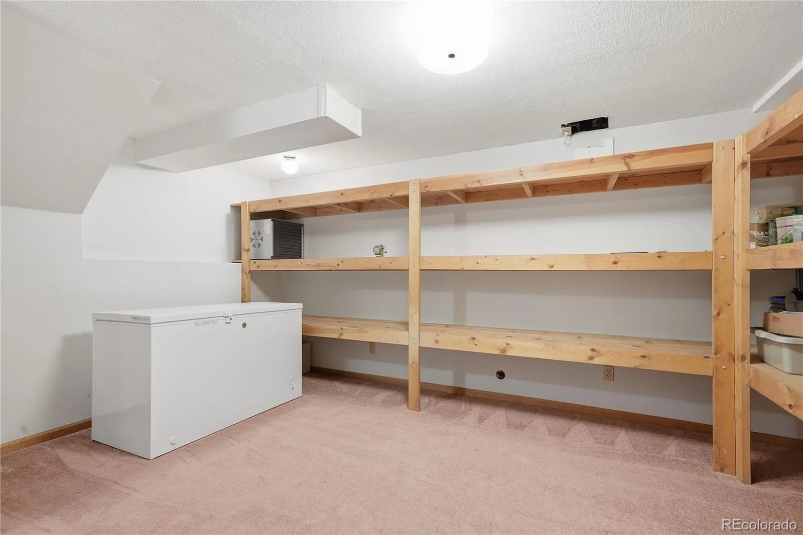 8240 Garland Drive Arvada CO 80005 | MLS #REC7817897 07182026180537 1600 30