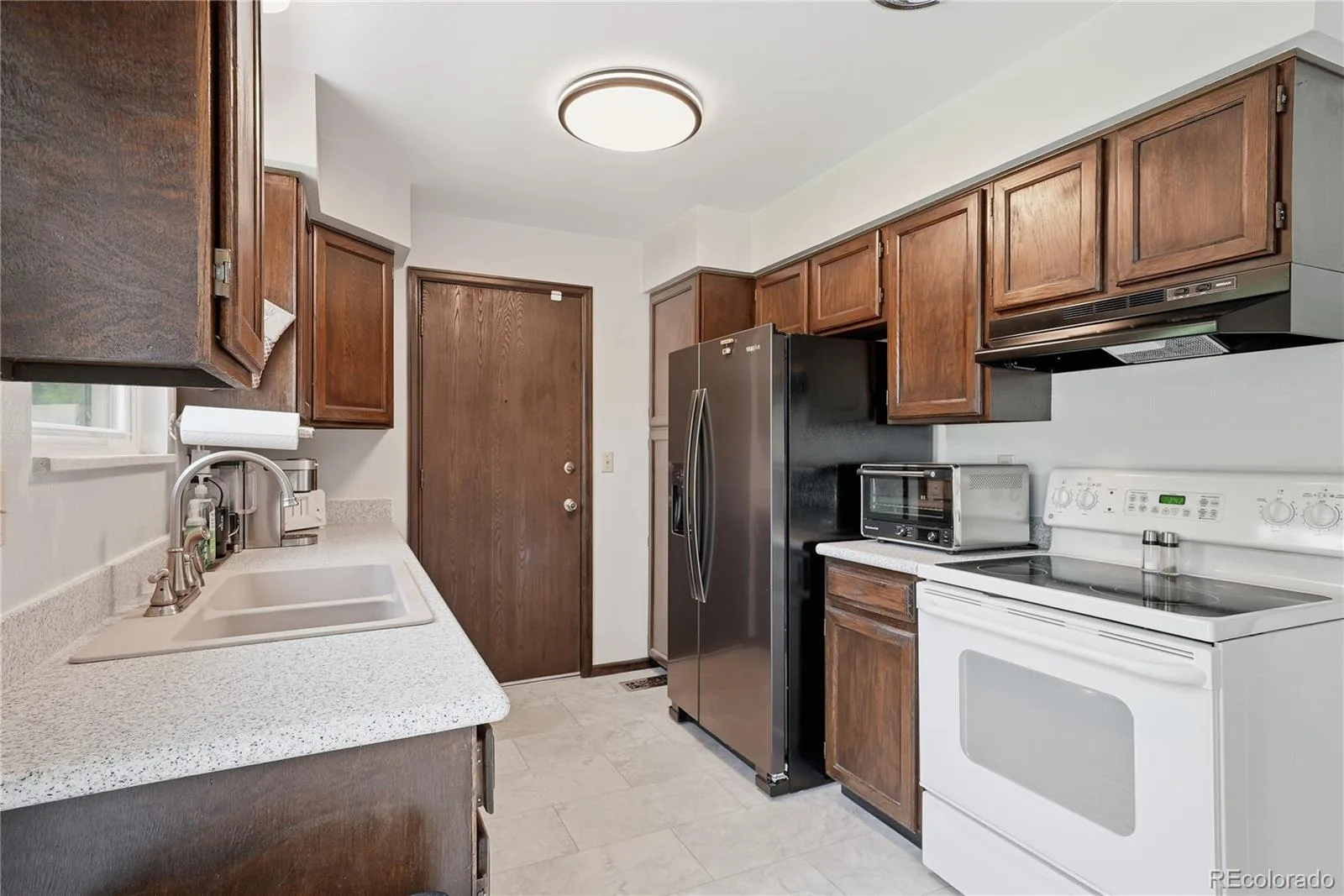 8240 Garland Drive Arvada CO 80005 | MLS #REC7817897 07182026180537 1600 8