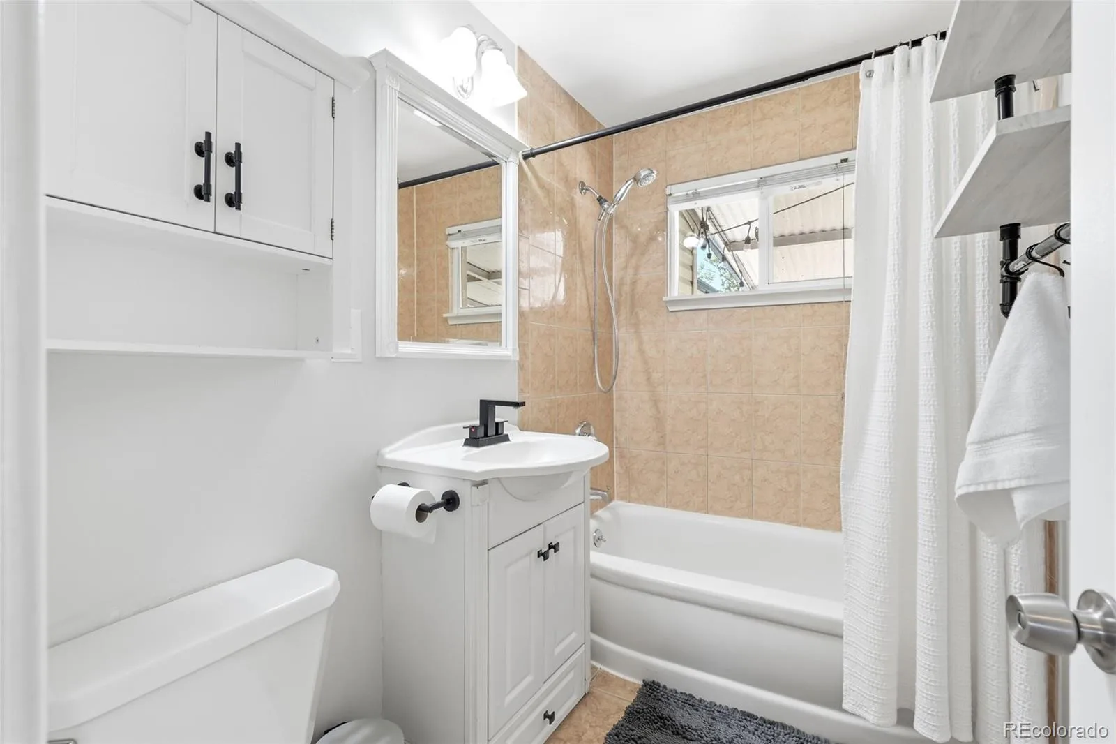 3791 S Huron Street Englewood CO 80110 | MLS #REC7820597 08192026163416 1600 26