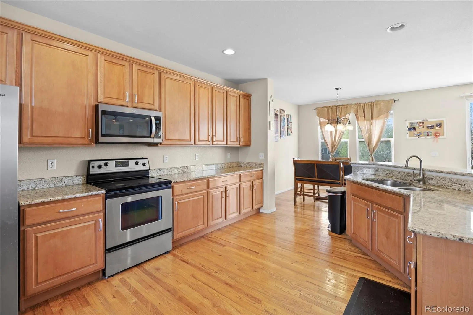 04142026222555 1600 6