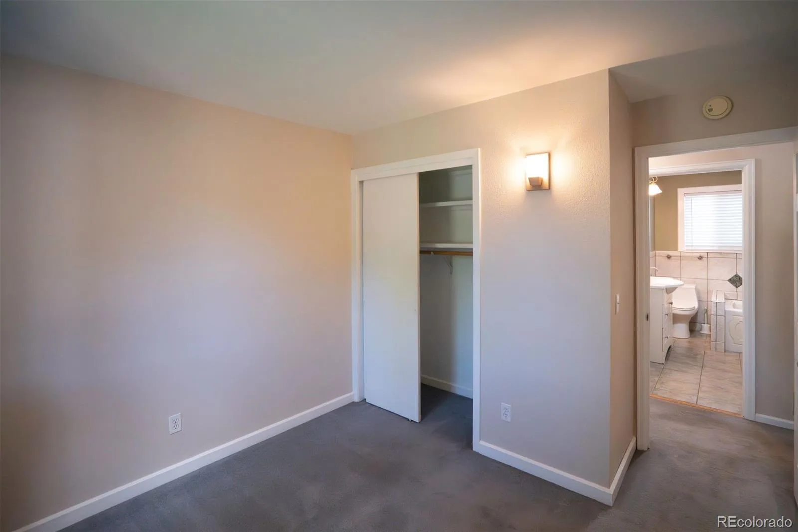 17959 E Oxford Place Aurora CO 80013 MLS #REC7822357 06112026163042 1600 22