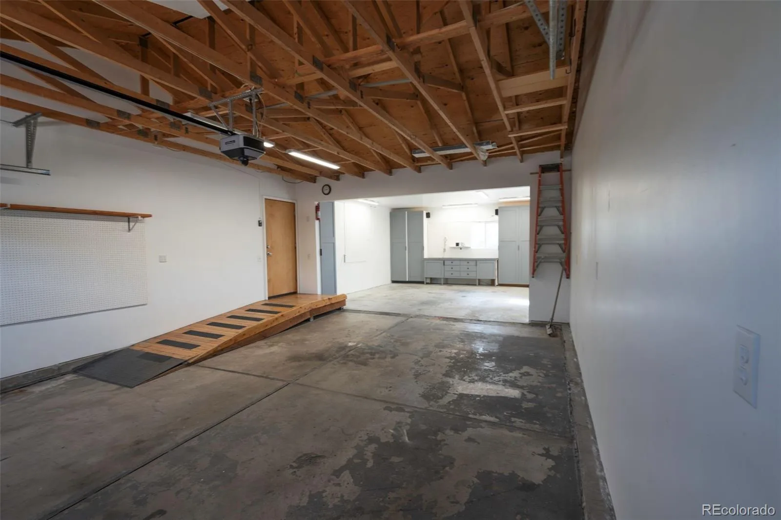 17959 E Oxford Place Aurora CO 80013 MLS #REC7822357 06112026163042 1600 33