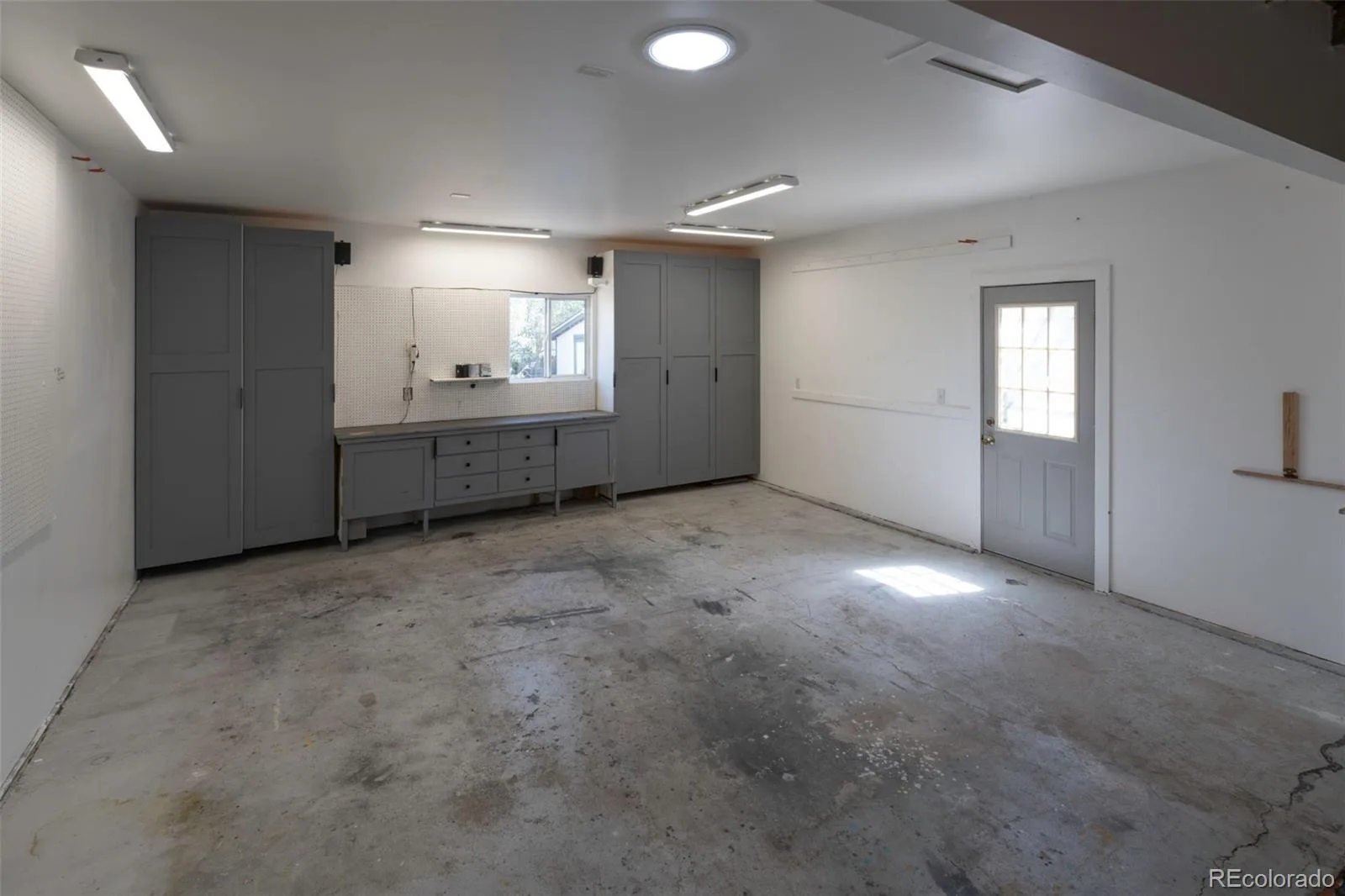 17959 E Oxford Place Aurora CO 80013 MLS #REC7822357 06112026163042 1600 34
