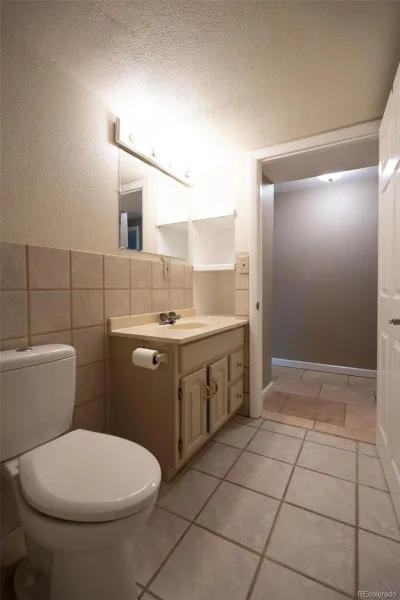 17959 E Oxford Place Aurora CO 80013 MLS #REC7822357 06112026163042 800 43