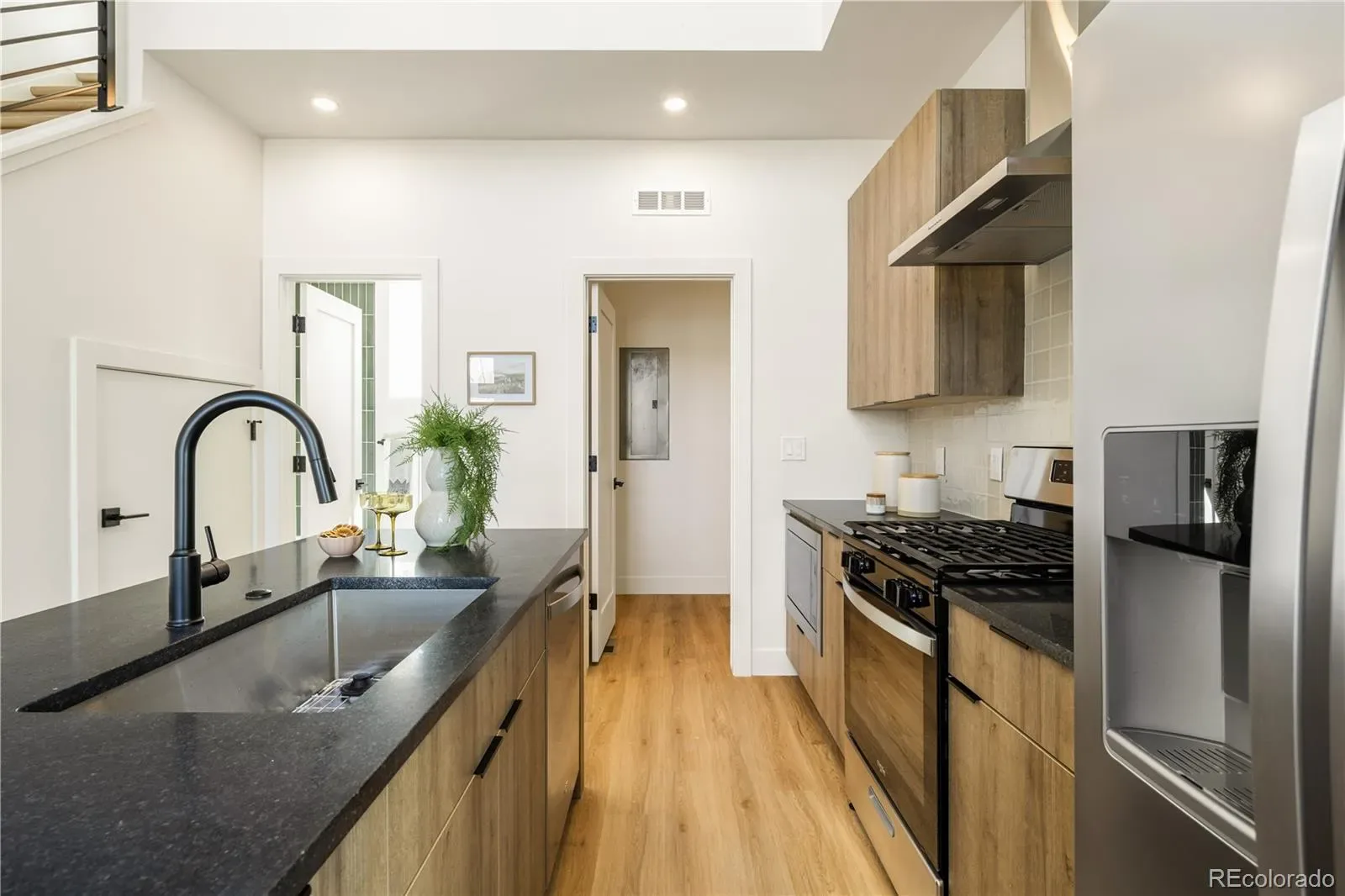 3630 W 12th Avenue Denver CO 80204 MLS #REC7822372 03252026193828 1600 6