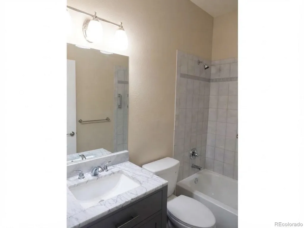 8692 E Hawaii Drive Denver CO 80231 | MLS #REC7822962 09242026181810 1024 10