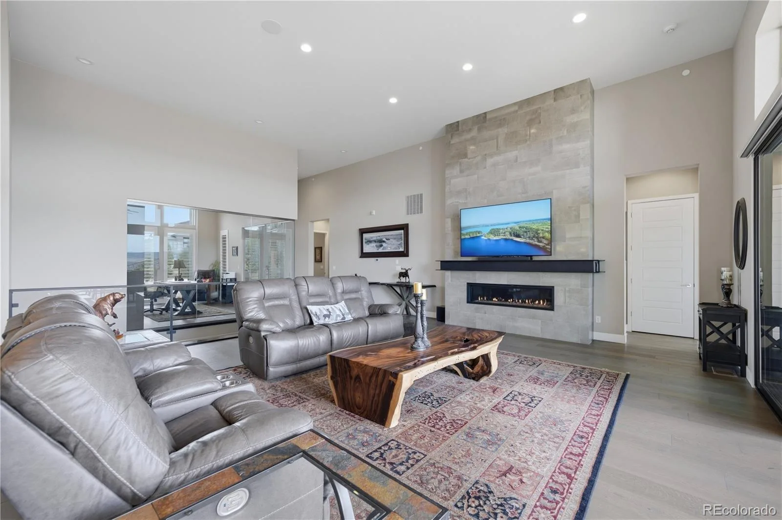 1198 Lost Elk Loop Castle Rock CO 80108 | MLS #REC7823472 06012026191131 1600 11
