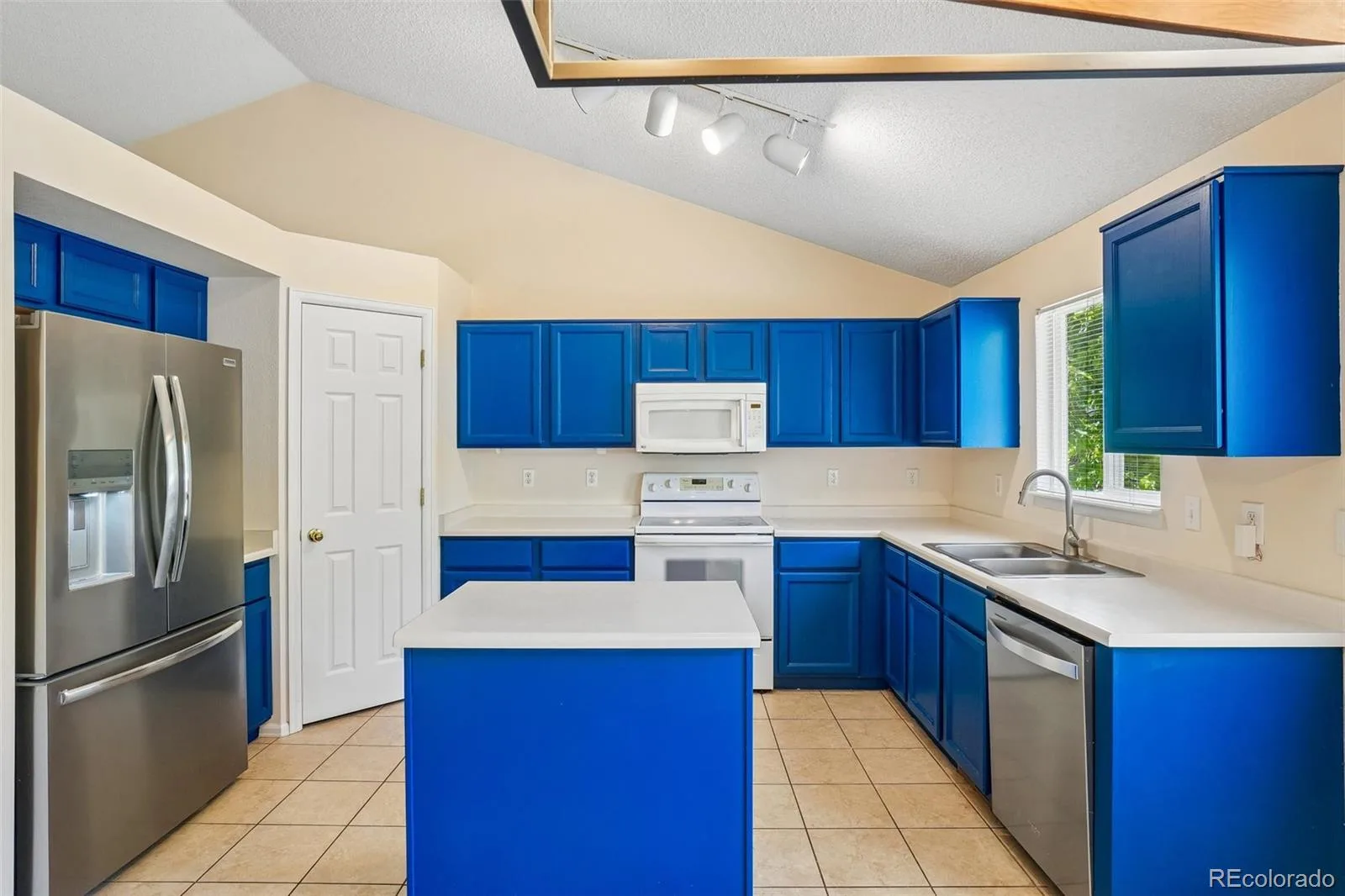 13130 Summit Grove Parkway Thornton CO 80241 | MLS #REC7825407 08192026232917 1600 6