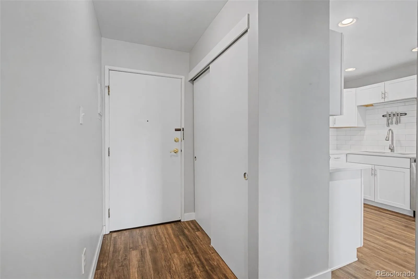 3082 S Wheeling Way #404 #208 Aurora CO 80014 MLS #REC7825823 05312026221353 1600 3