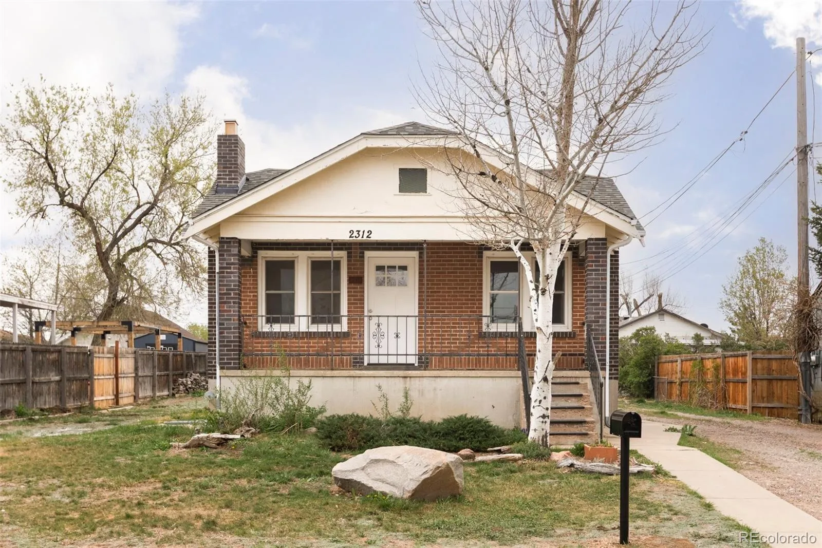 2312 W Baltic Place Englewood CO 80110 MLS #REC7827065 05112026034356 1600 4