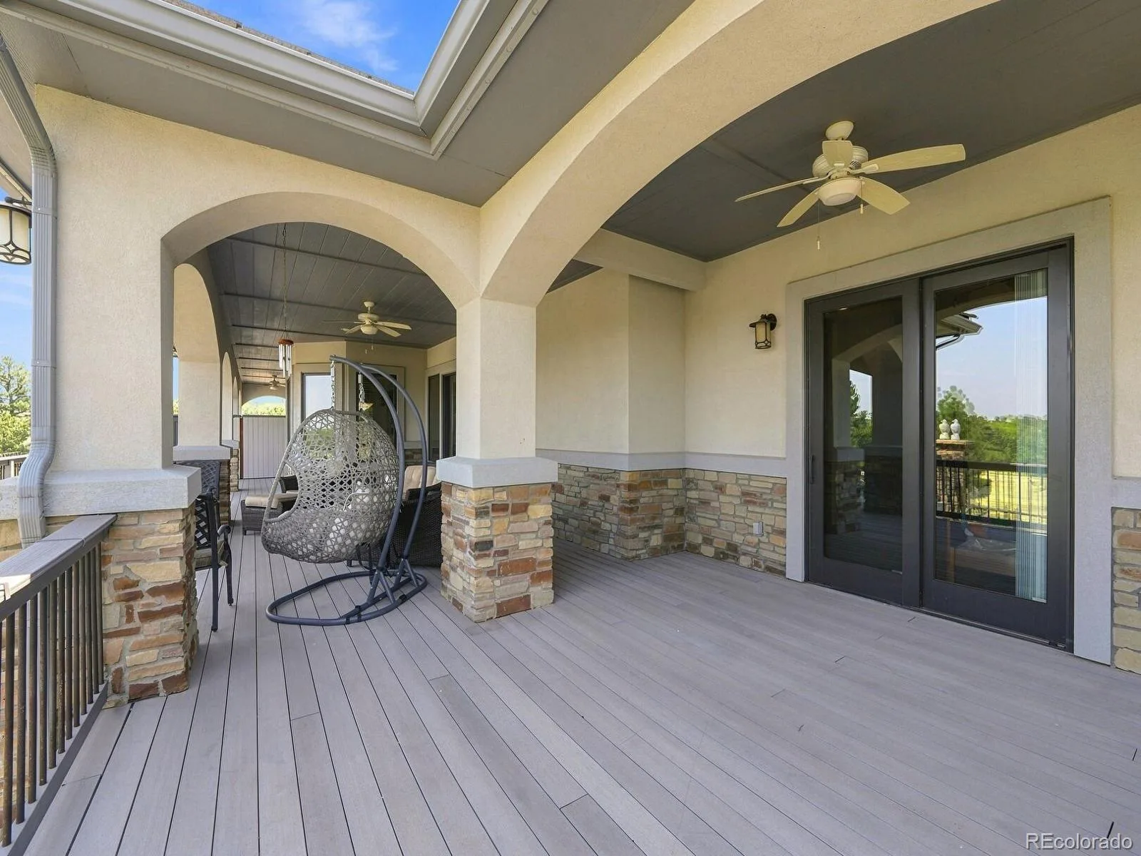 9753 Falcon Roost Point Parker CO 80138 | MLS #REC7830630 08182026170853 1600 11