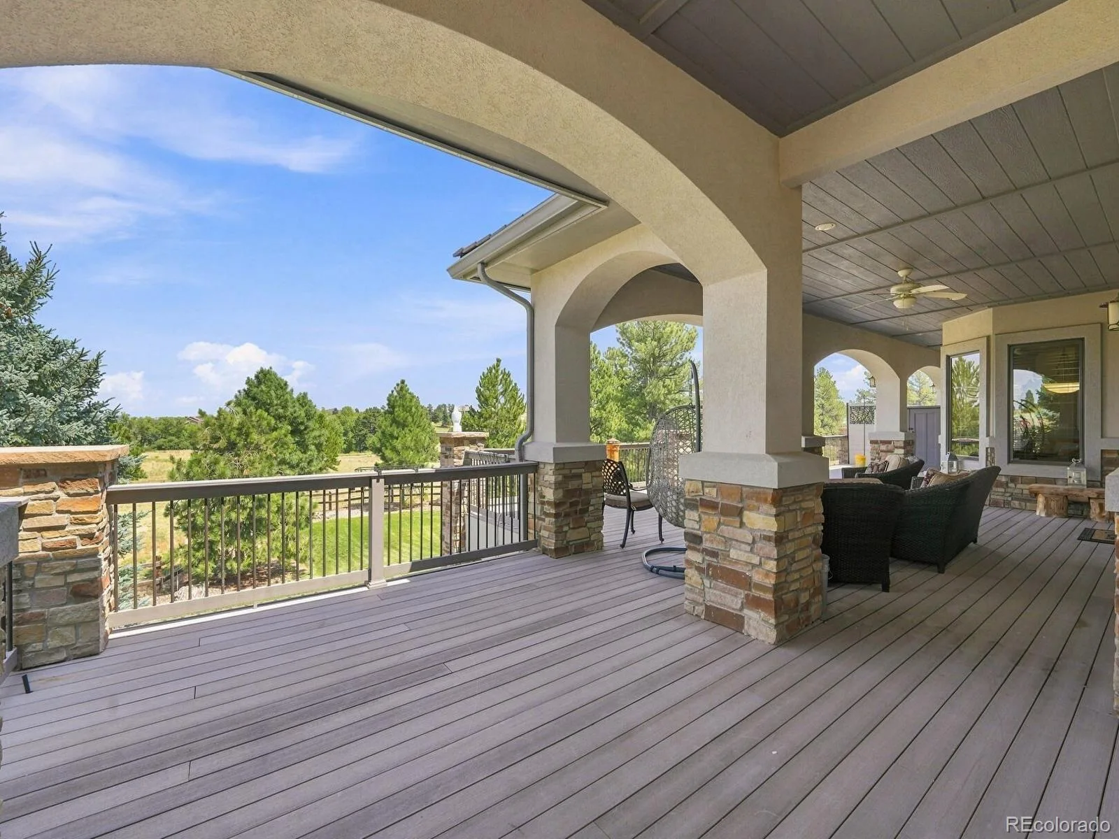 9753 Falcon Roost Point Parker CO 80138 | MLS #REC7830630 08182026170853 1600 12