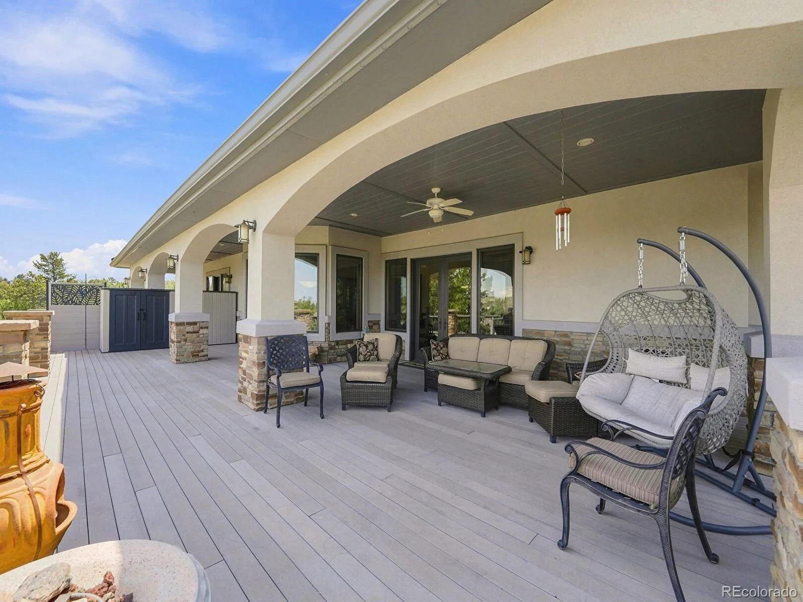 9753 Falcon Roost Point Parker CO 80138 | MLS #REC7830630 08182026170853 1600 15