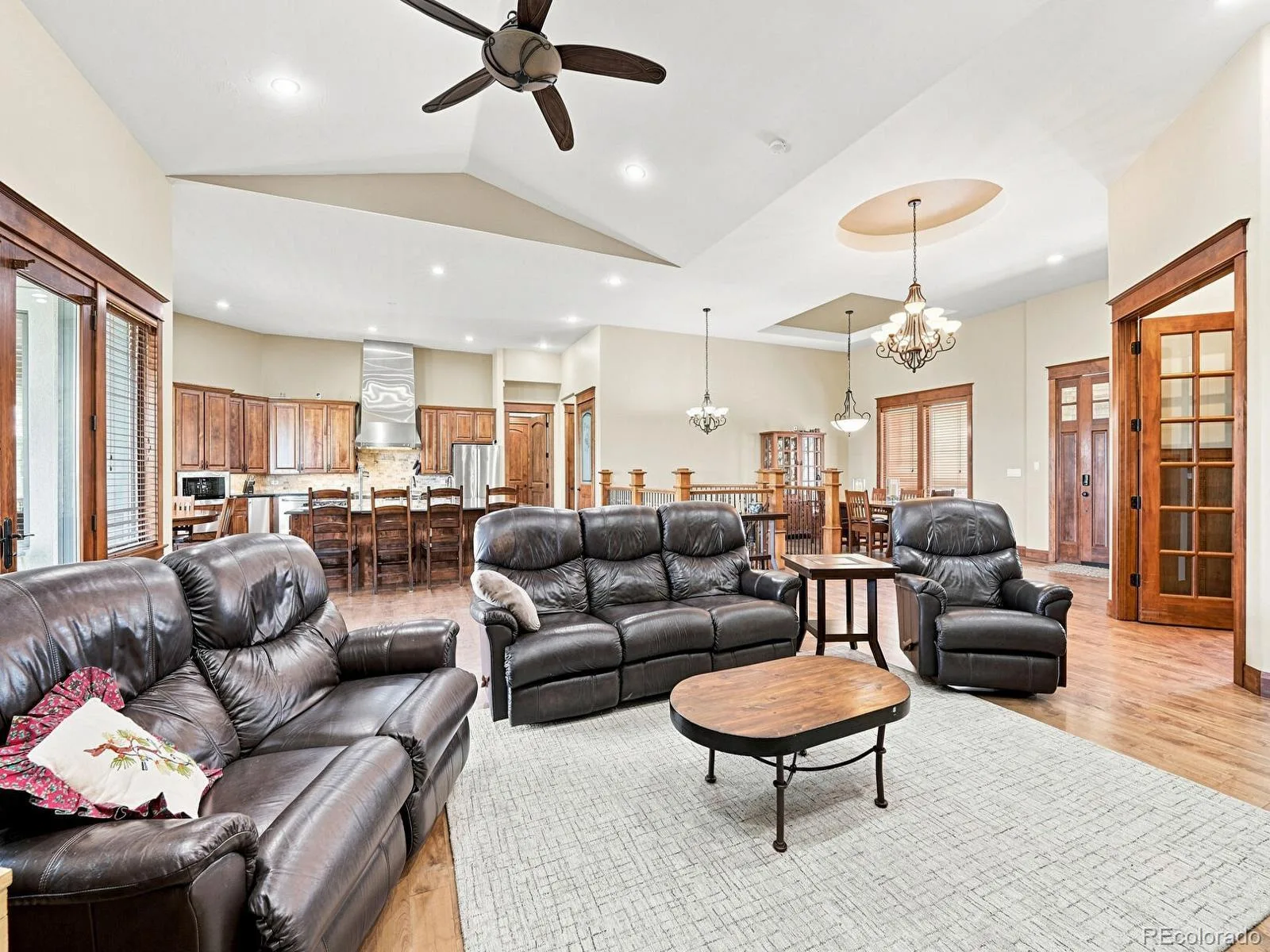 9753 Falcon Roost Point Parker CO 80138 | MLS #REC7830630 08182026170853 1600 22