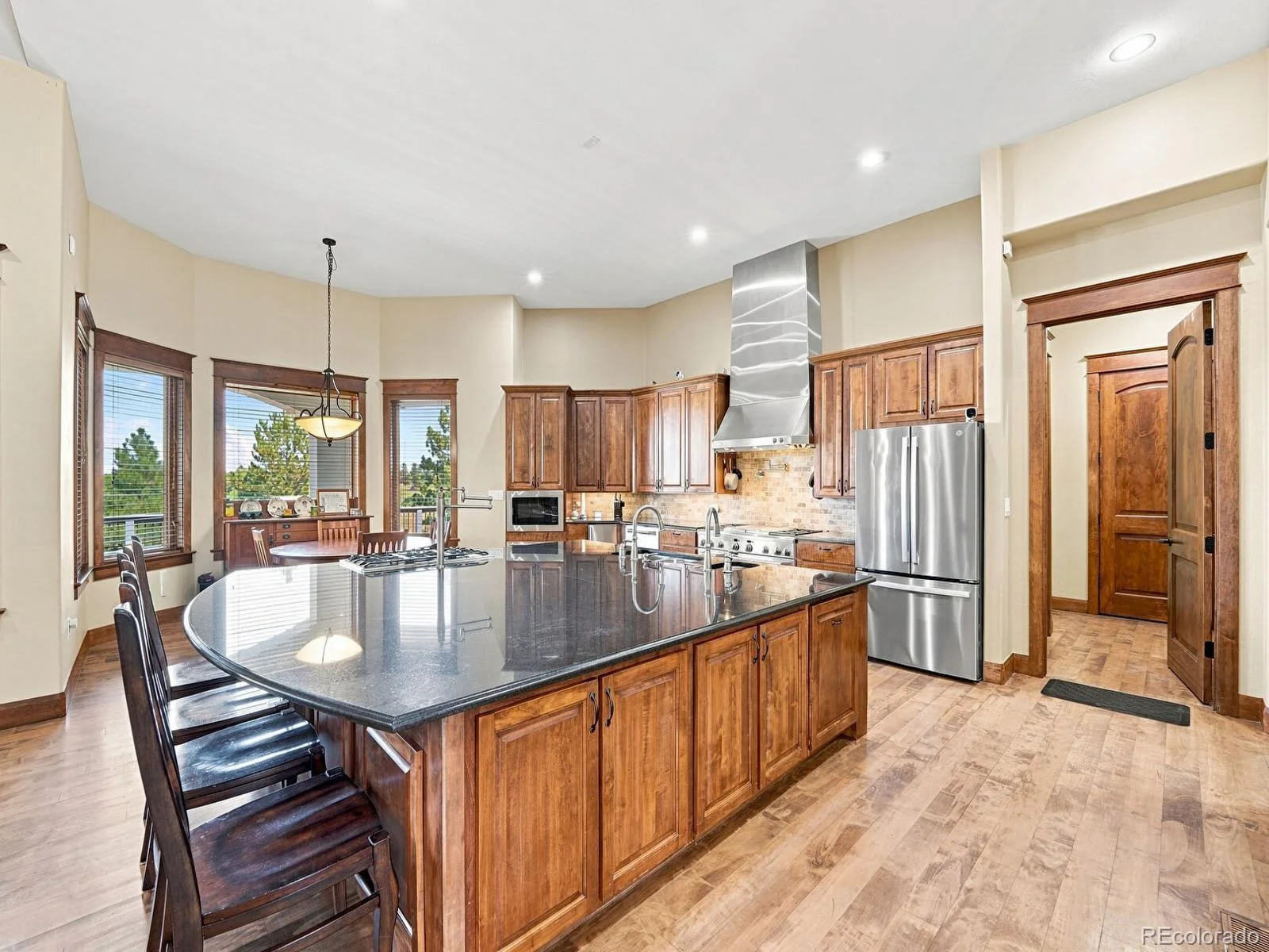 9753 Falcon Roost Point Parker CO 80138 | MLS #REC7830630 08182026170853 1600 27
