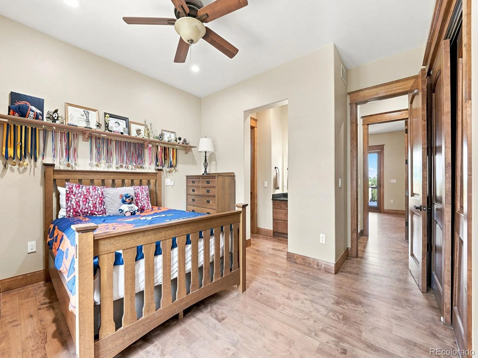 9753 Falcon Roost Point Parker CO 80138 | MLS #REC7830630 08182026170853 1600 37