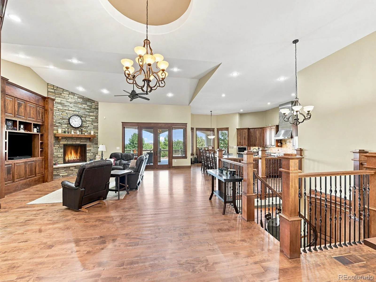 9753 Falcon Roost Point Parker CO 80138 | MLS #REC7830630 08182026170853 1600 9