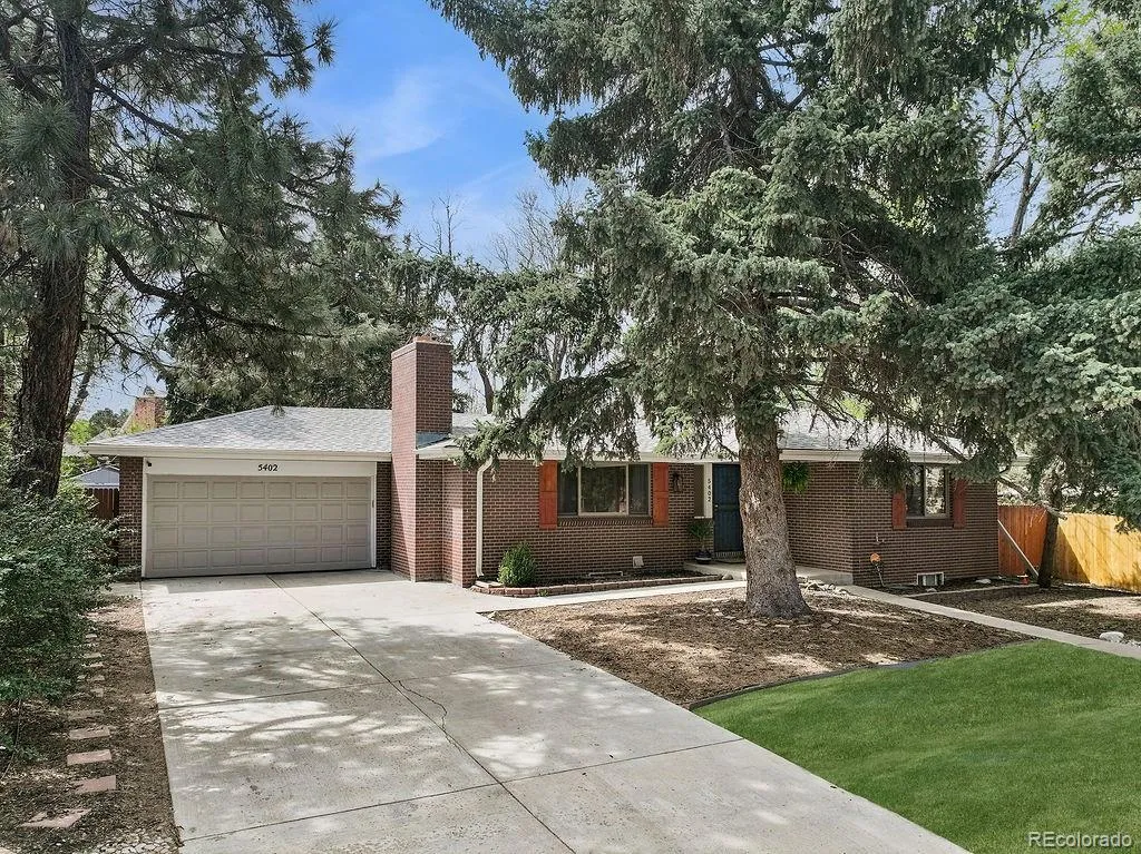 5402 E Warren Avenue Denver CO 80222 MLS #REC7831567 04152026215853 1024 34