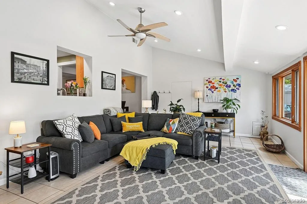 5402 E Warren Avenue Denver CO 80222 MLS #REC7831567 04152026215853 1024 5