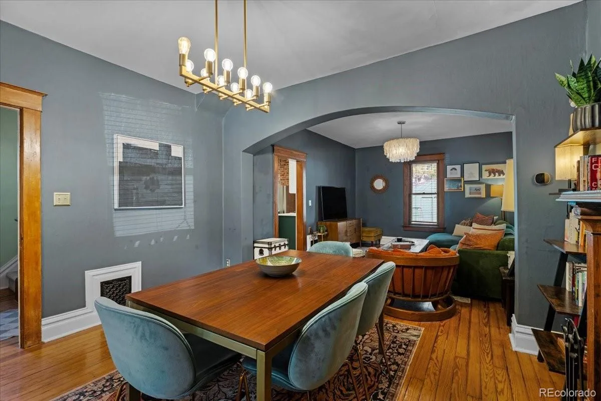 1148 S Clarkson Street Denver CO 80210 | MLS #REC7832306 09232026223136 1200 11