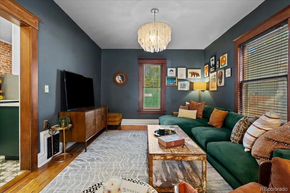 1148 S Clarkson Street Denver CO 80210 | MLS #REC7832306 09232026223136 1200 15