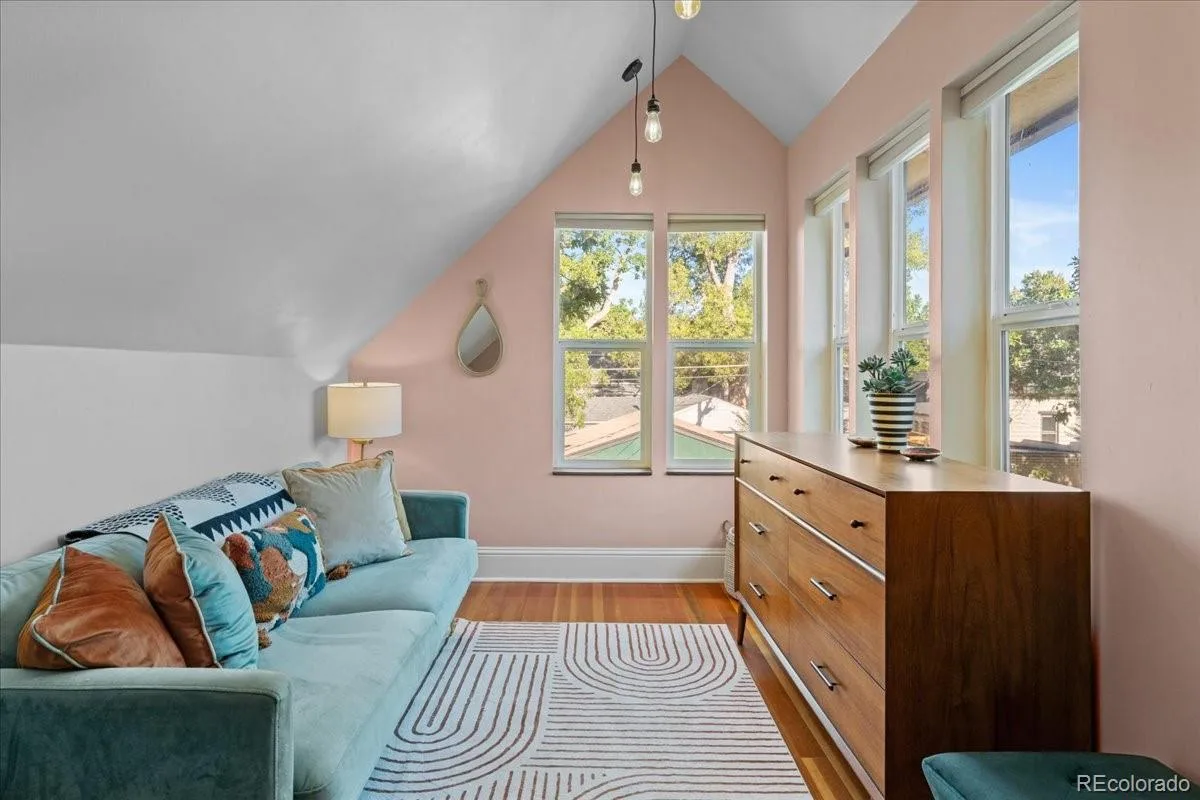 1148 S Clarkson Street Denver CO 80210 | MLS #REC7832306 09232026223136 1200 26