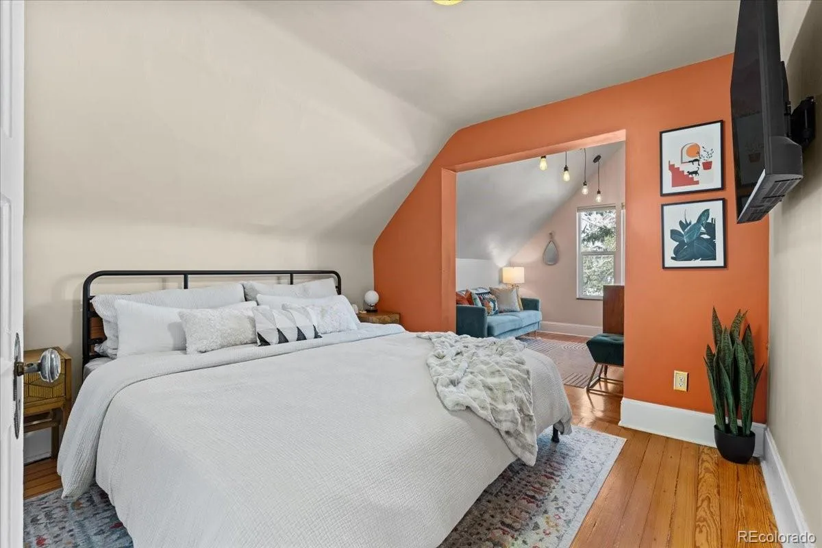 1148 S Clarkson Street Denver CO 80210 | MLS #REC7832306 09232026223136 1200 31
