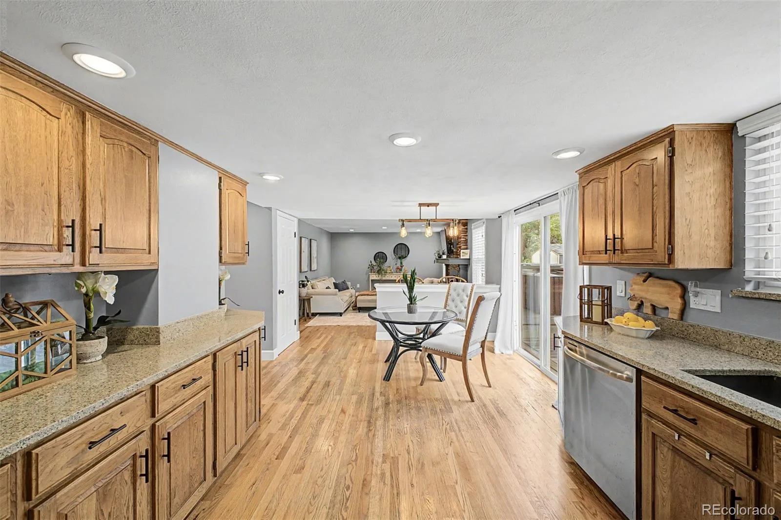 8330 Garland Drive Arvada CO 80005 MLS #REC7832695 07042026171416 1600 11