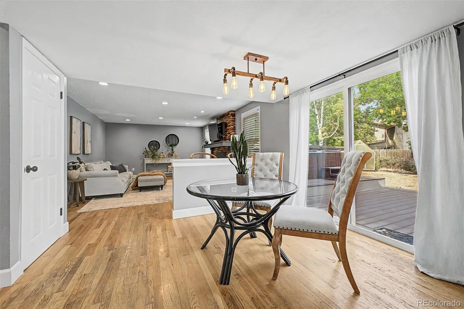 8330 Garland Drive Arvada CO 80005 MLS #REC7832695 07042026171416 1600 19