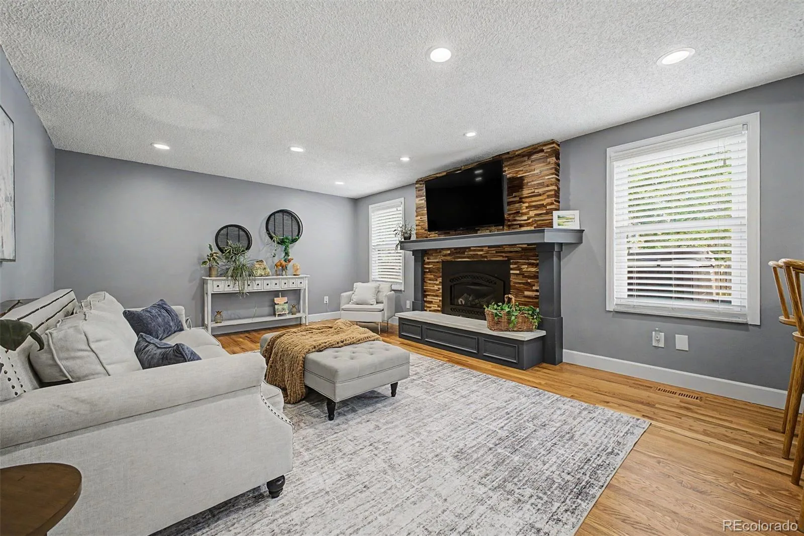 8330 Garland Drive Arvada CO 80005 MLS #REC7832695 07042026171416 1600 20