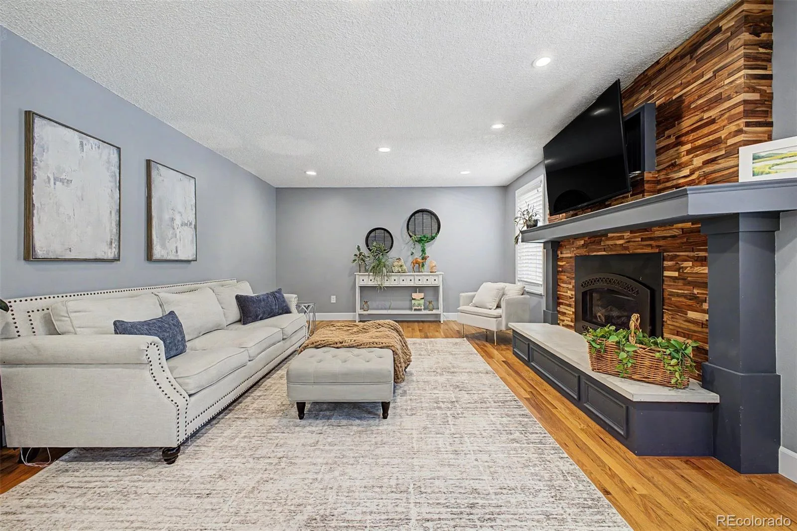 8330 Garland Drive Arvada CO 80005 MLS #REC7832695 07042026171416 1600 23