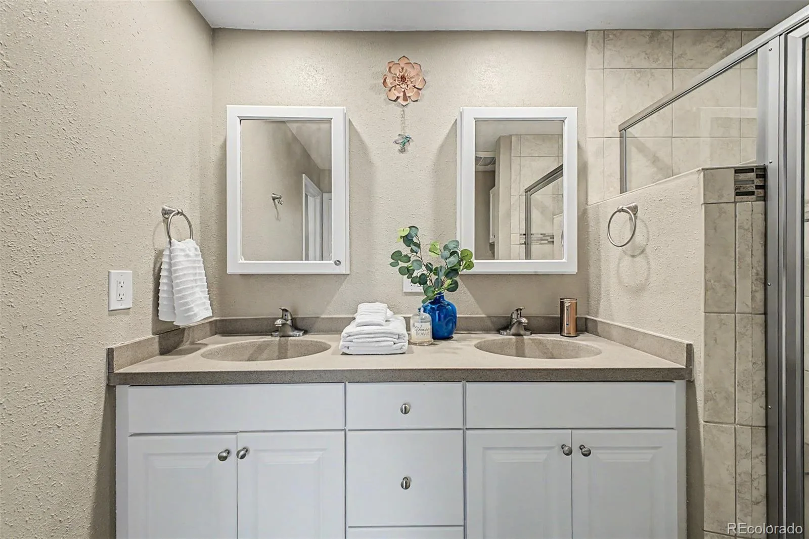8330 Garland Drive Arvada CO 80005 MLS #REC7832695 07042026171416 1600 31