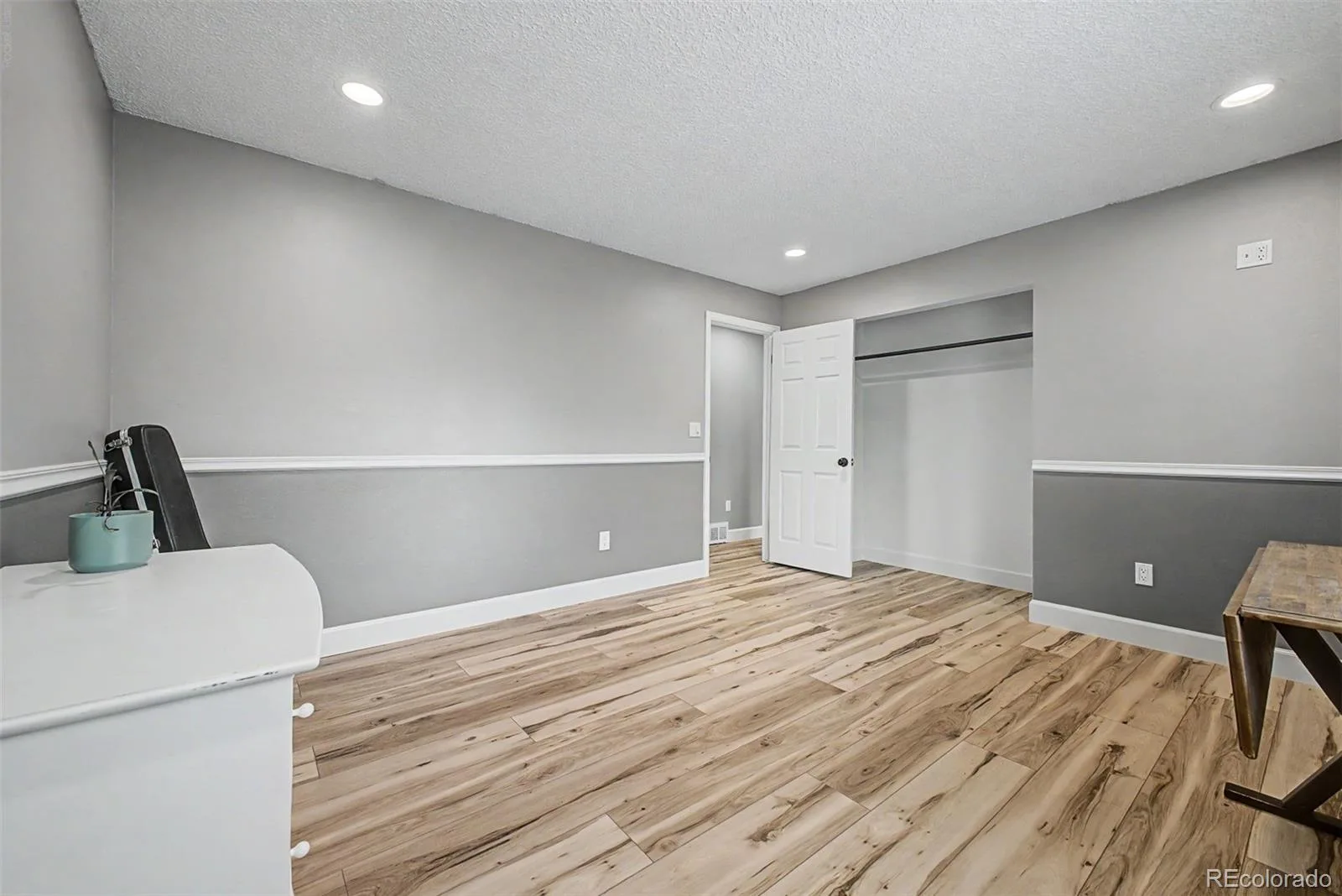 8330 Garland Drive Arvada CO 80005 MLS #REC7832695 07042026171416 1600 37