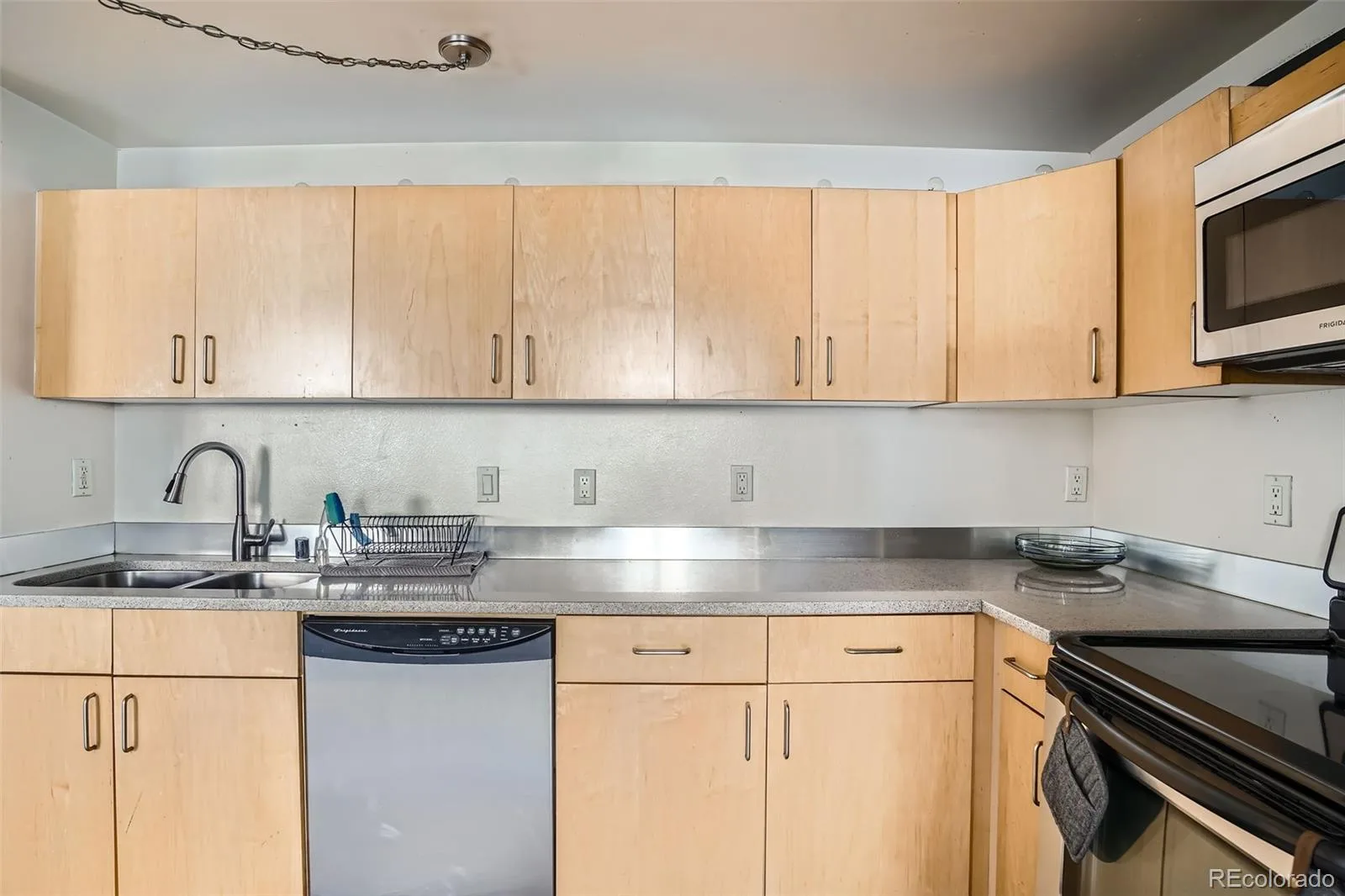 500 E 11th Avenue #101 Denver CO 80203 | MLS #REC7833250 07162026052612 1600 10