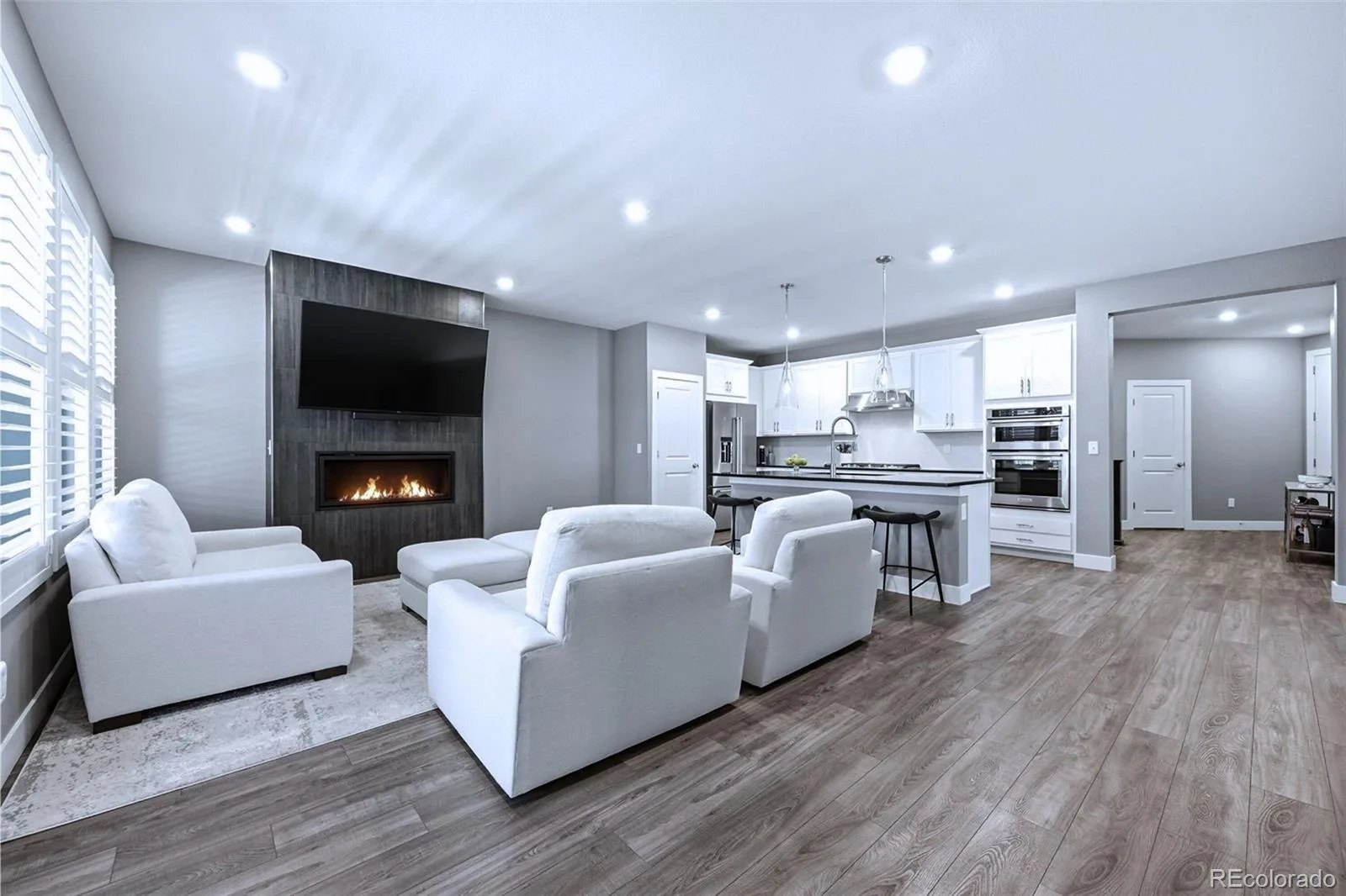 7010 Sagerock Road Castle Pines CO 80108 MLS #REC7835309 07082026003331 1600 10