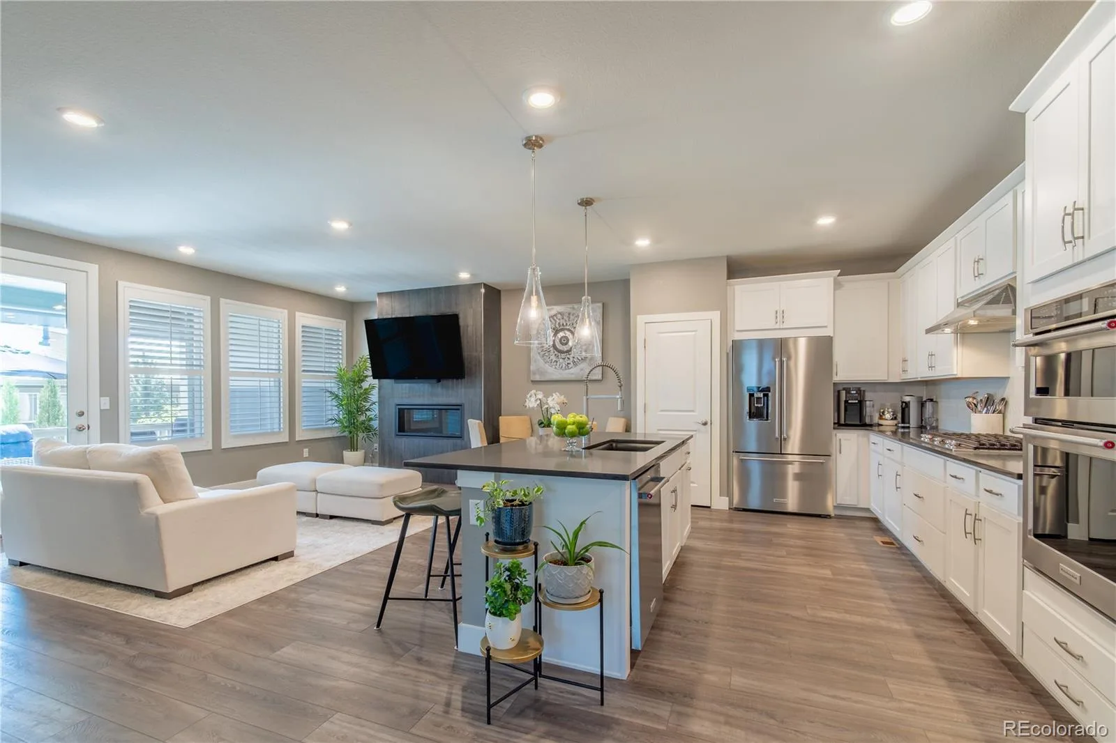 7010 Sagerock Road Castle Pines CO 80108 MLS #REC7835309 08092026011506 1600 10