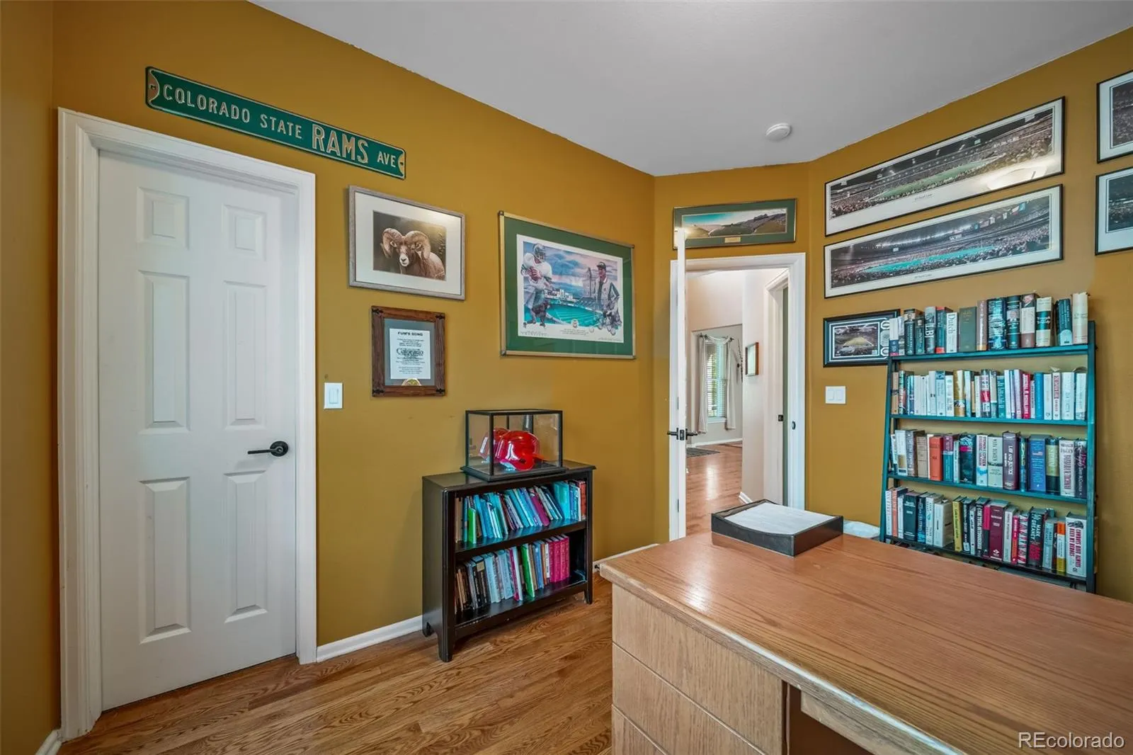 6340 W Alamo Drive Littleton CO 80123 MLS #REC7835876 05112026231149 1600 18