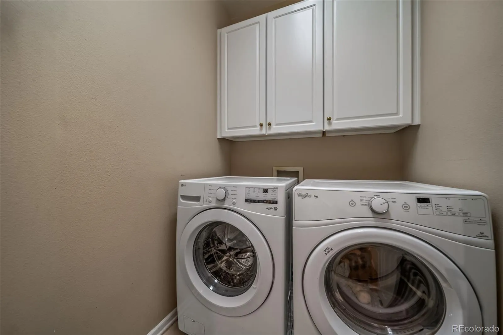 6340 W Alamo Drive Littleton CO 80123 MLS #REC7835876 05112026231149 1600 19