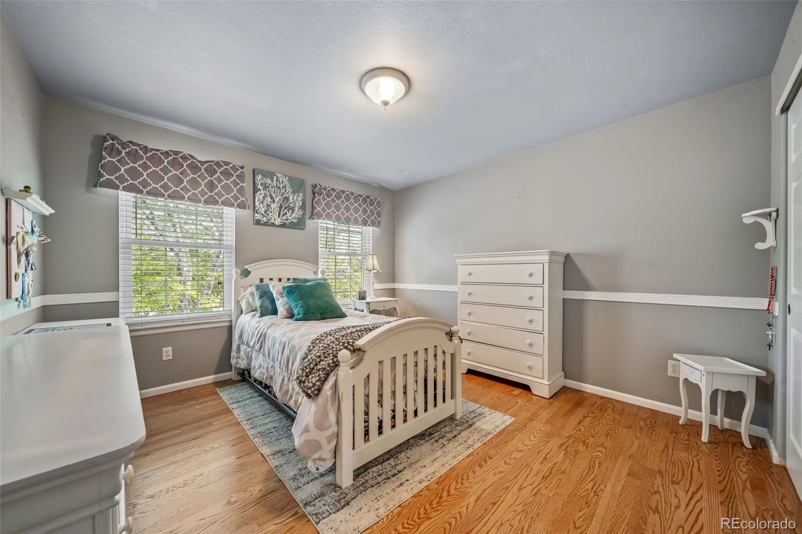6340 W Alamo Drive Littleton CO 80123 MLS #REC7835876 05112026231149 1600 31