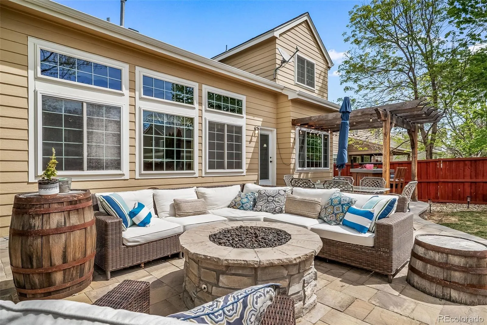 6340 W Alamo Drive Littleton CO 80123 MLS #REC7835876 05112026231149 1600 45