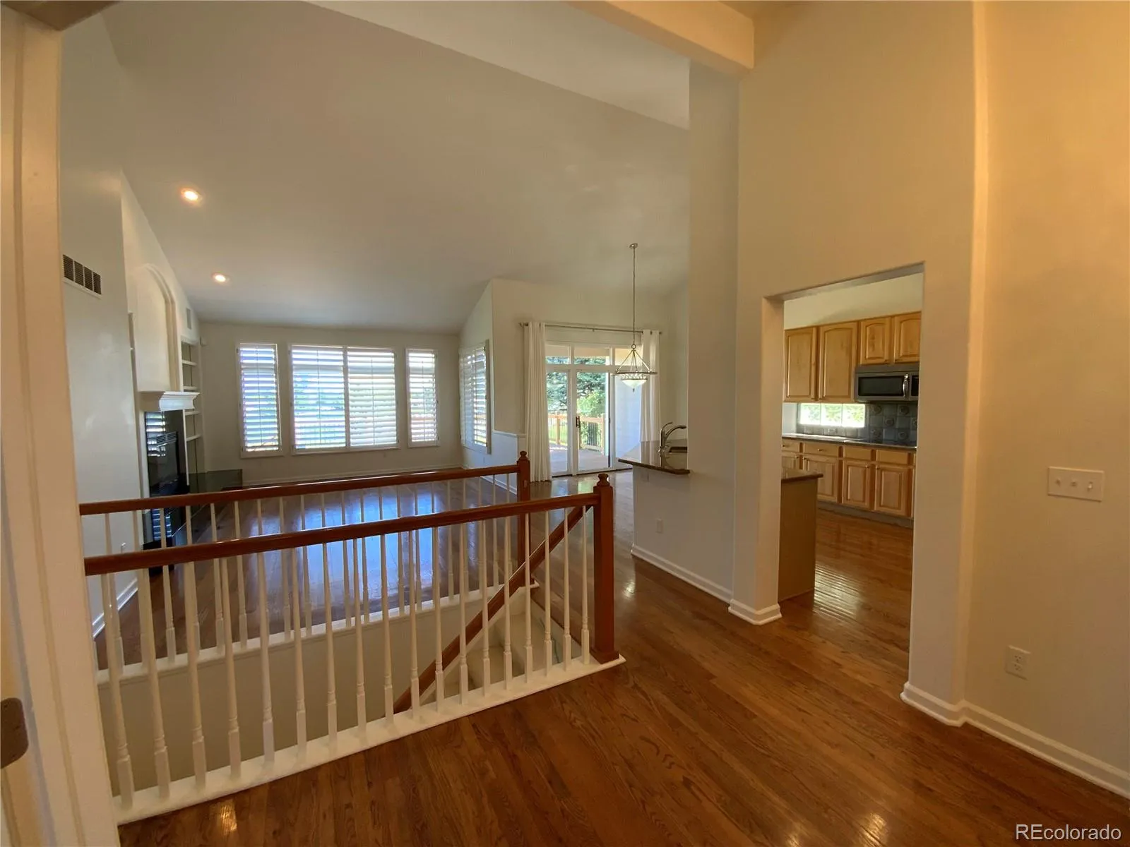 2 Mackenzie Court Highlands Ranch CO 80130 MLS #REC7836334 05242026213439 1600 7