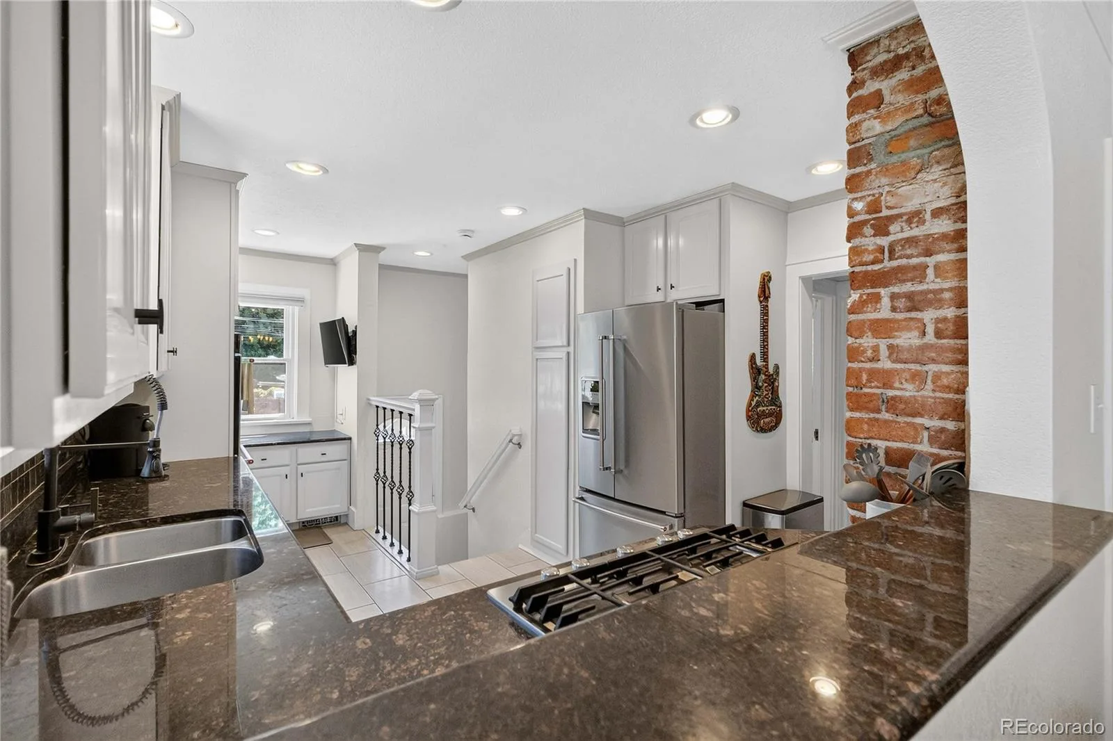 2320 N Glencoe Street Denver CO 80207 | MLS #REC7837631 08122026174954 1600 8