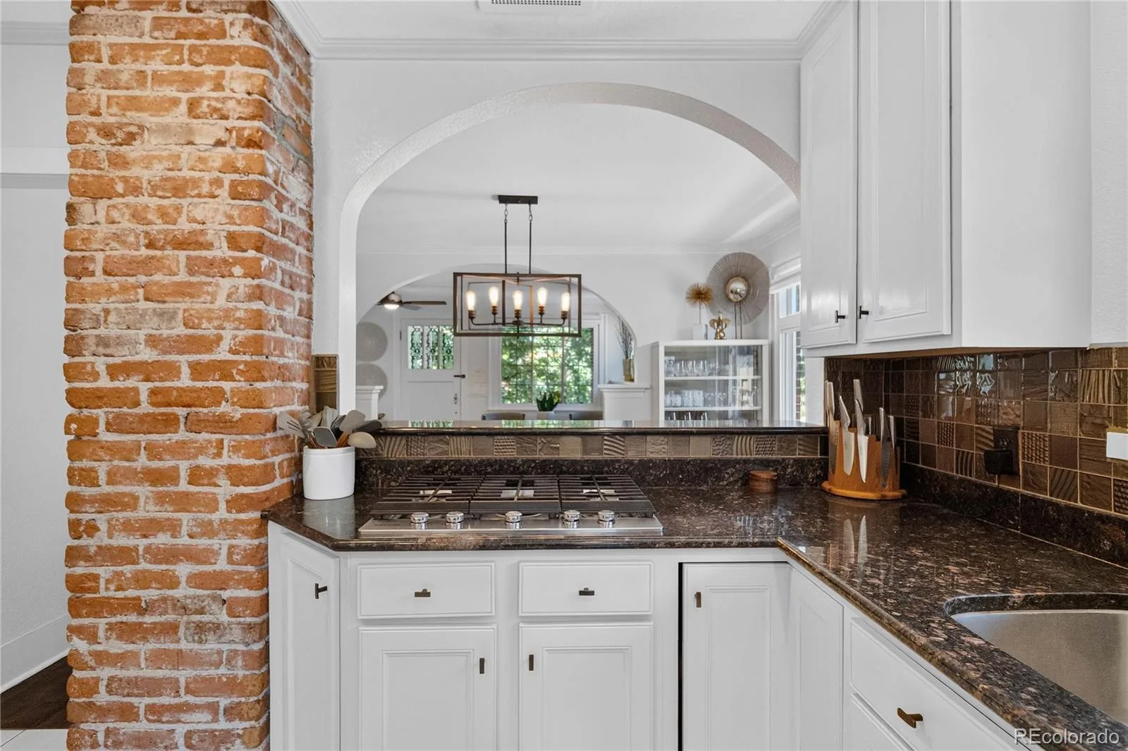 2320 N Glencoe Street Denver CO 80207 | MLS #REC7837631 08122026174954 1600 9