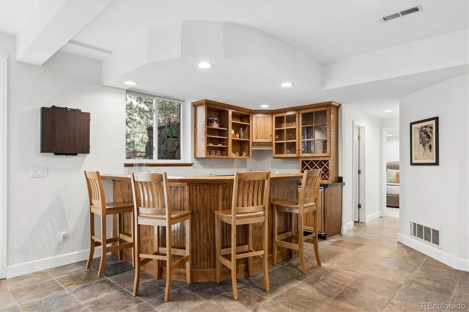 04112026180645 1600 30