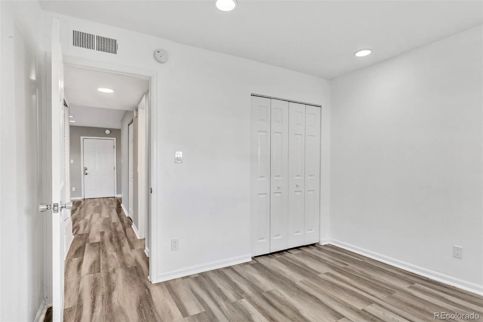 10211 Ura Lane #4-107 Denver CO 80260 | MLS #REC7839866 08262026154338 1600 13
