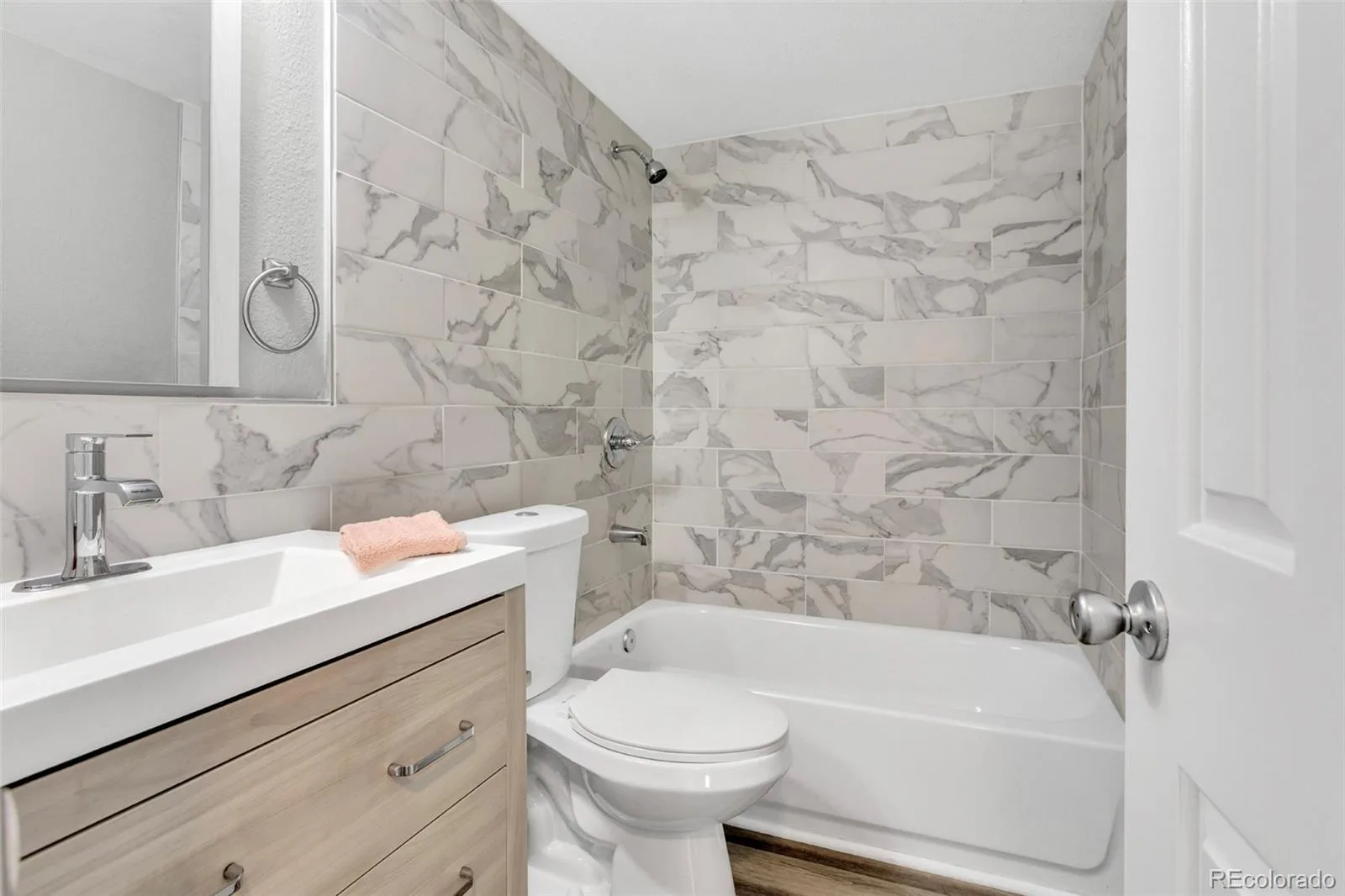 10211 Ura Lane #4-107 Denver CO 80260 | MLS #REC7839866 08262026154338 1600 14